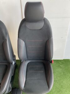 Sedili/interno MERCEDES GLA H247 - immagine 2