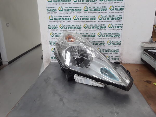 FANALE ANTERIORE DESTRO NISSAN LEAF 260103NA3C