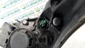 FANALE ANTERIORE DESTRO KIA CEED 92102A2000 - immagine 4