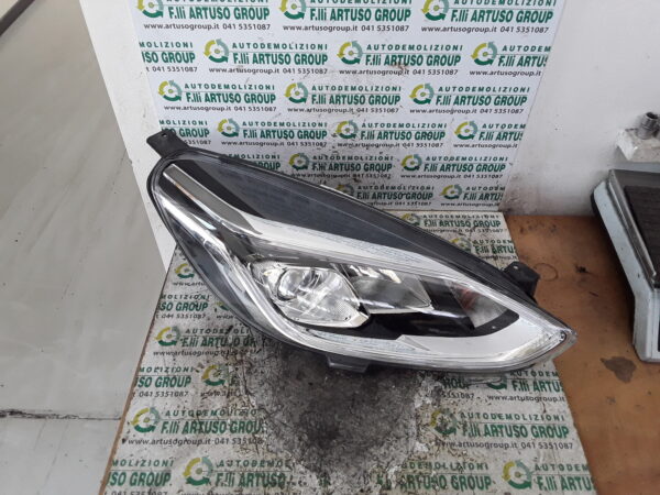 FANALE ANTERIORE DESTRO FORD FIESTA 2118586