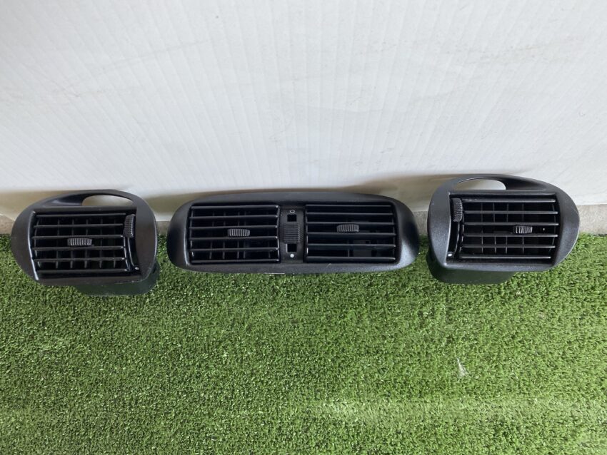 BOCCHETTE ARIA CRUSCOTTO FIAT SEICENTO/600 Sporting 2003 - immagine 2