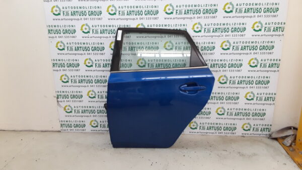 PORTATA POSTERIORE SINISTRA TOYOTA AURIS 6700402380