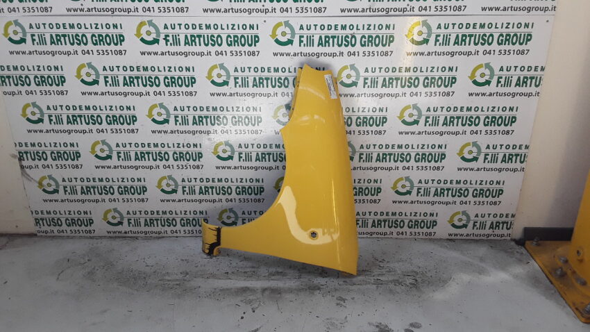 PARAFANGO ANTERIORE SINISTRO FIAT SEICENTO/600 SPORTING 2001 GIALLO 46744645