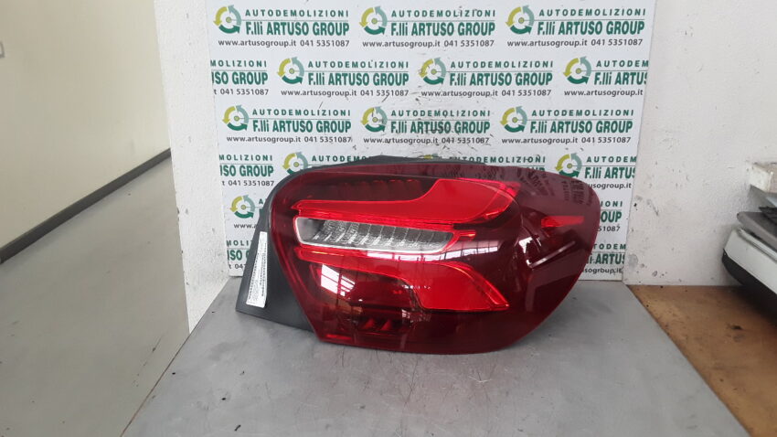 FANALE POSTERIORE DESTRO LED MERCEDES-BENZ CLASSE A 2018 W176 A1769065300