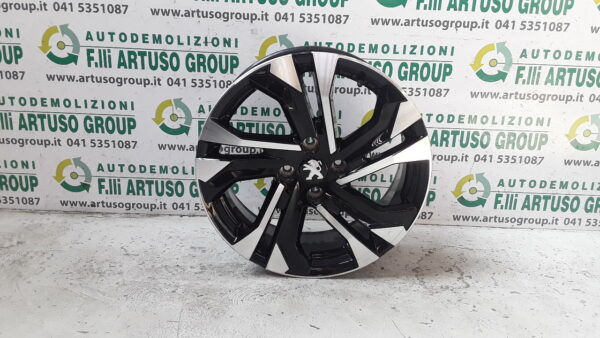 CERCHIO IN LEGA PEUGEOT 2008 R17 2022 ET6.5 J17 CH4-32