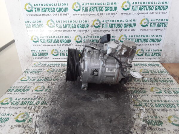 COMPRESSORE ARIA CONDIZIONATA 4M0816803L AUDI A4 2017 KM. 121.089