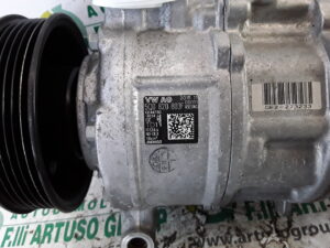 COMPRESSORE ARIA CONDIZIONATA 5Q0820803F VOLKSWAGEN GOLF VARIANT 2016 KM. 54.000 - immagine 2
