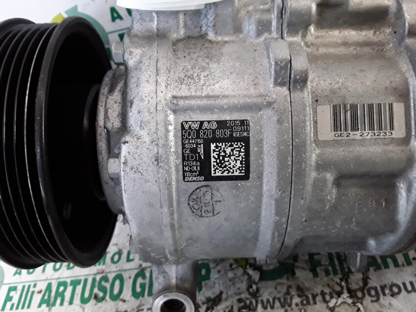 COMPRESSORE ARIA CONDIZIONATA 5Q0820803F VOLKSWAGEN GOLF VARIANT 2016 KM. 54.000 - immagine 2