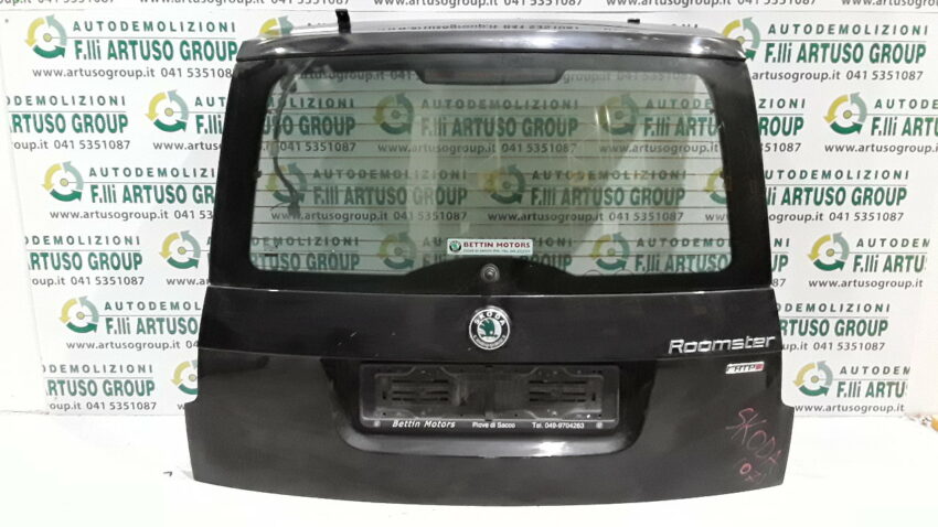 PORTELLONE POSTERIORE SKODA ROOMSTER anno 2008 - immagine 2