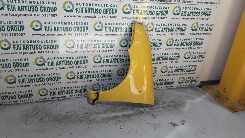 PARAFANGO ANTERIORE SINISTRO FIAT SEICENTO/600 SPORTING 2001 GIALLO 46744645 - immagine 3