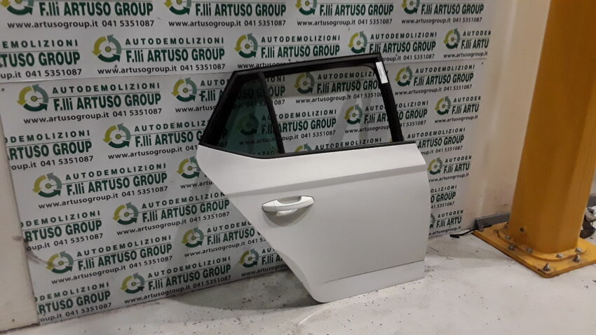 PORTA POSTERIORE DESTRA SKODA FABIA 2017 6V9833052A - immagine 3