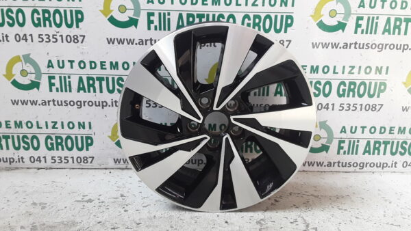 CERCHIO IN LEGA ORIGINALE VW POLO R15" ET 40 2G0601025AGFZZ