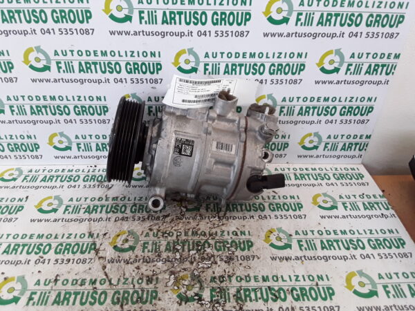 COMPRESSORE ARIA CONDIZIONATA 5Q0820803F VOLKSWAGEN GOLF VARIANT 2016 KM. 54.000
