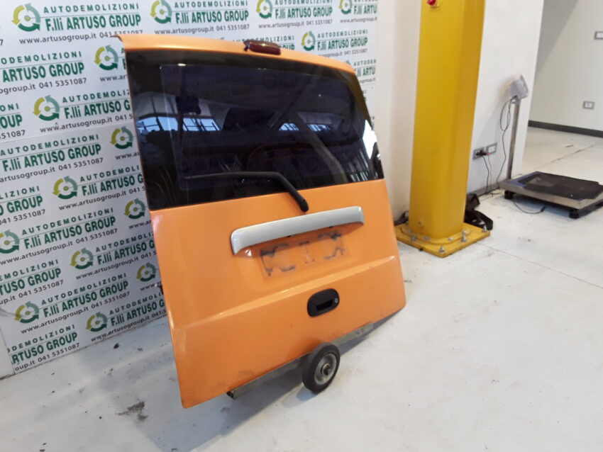 PORTELLONE POSTERIORE FIAT DOBLO' anno 2003 - immagine 2