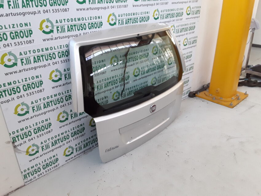 PORTELLONE POSTERIORE FIAT IDEA anno 2012 - immagine 2