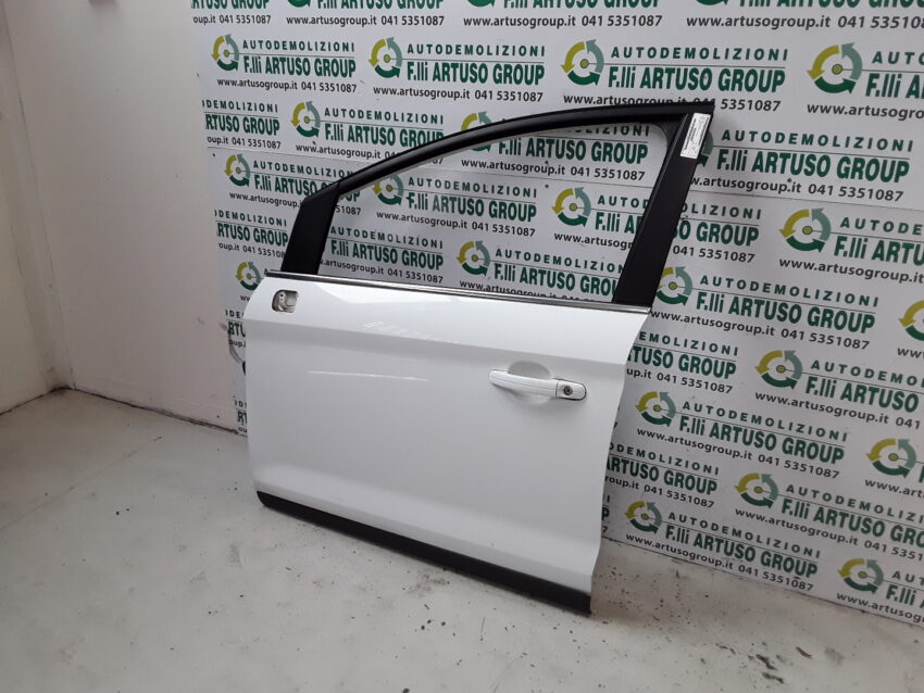 PORTA ANTERIORE DESTRA FORD KUGA 2009 1712679 - immagine 4