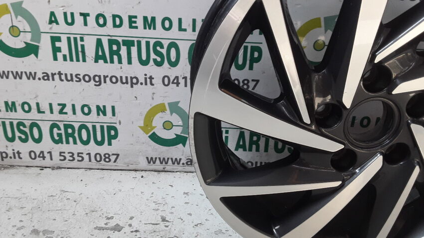 CERCHIO IN LEGA VW GOLF 2019 R16 6.5JX16H2 ET46 - immagine 4