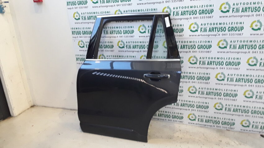 PORTA POSTERIORE SINISTRA 31698772 VOLVO XC90 anno 2016 - immagine 3