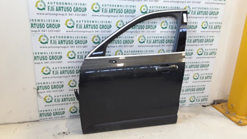 PORTA ANTERIORE SINISTRA VOLVO XC90 31698770 anno 2016 - immagine 3