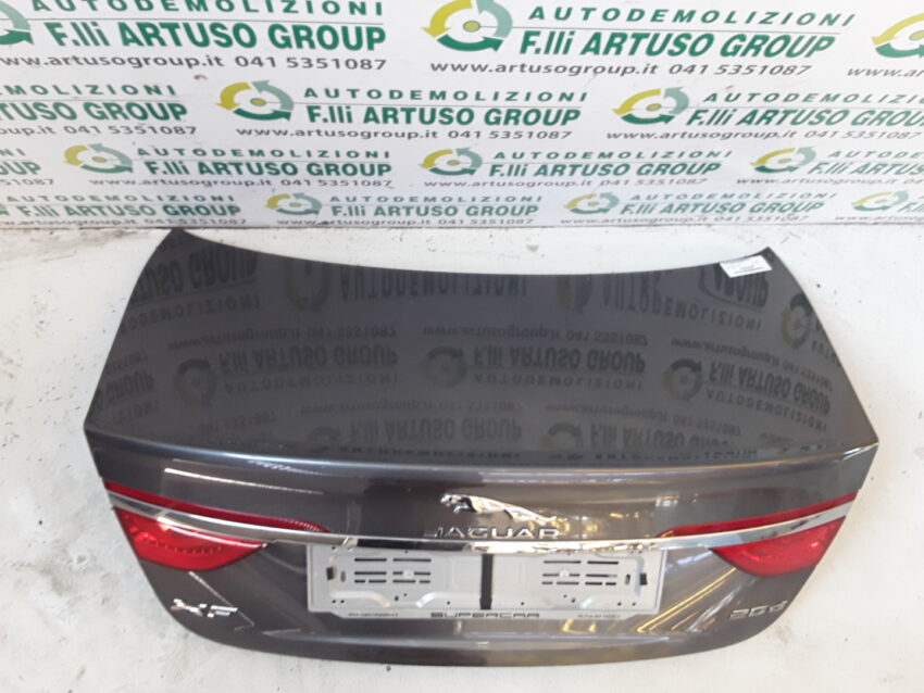 COFANO POSTERIORE JAGUAR XF 2A SERIE anno 2015 - immagine 3