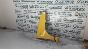 PARAFANGO ANTERIORE DESTRO FIAT SEICENTO/600 SPORTING 2001 GIALLO 46744644 - immagine 4