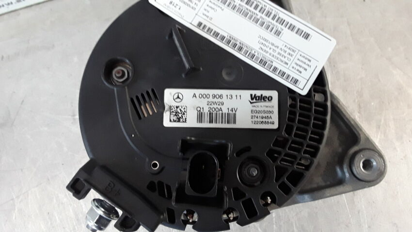 ALTERNATORE MERCEDES CLASSE GLA A0009061311 A0009062209 anno 2022 KM.14.766 - immagine 5
