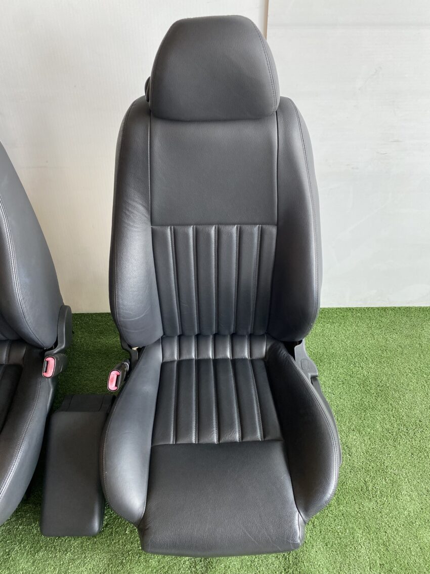 SEDILI/INTERNO IN PELLE ALFA ROMEO 147 5 PORTE "ottime condizioni" km 69.542 - immagine 3
