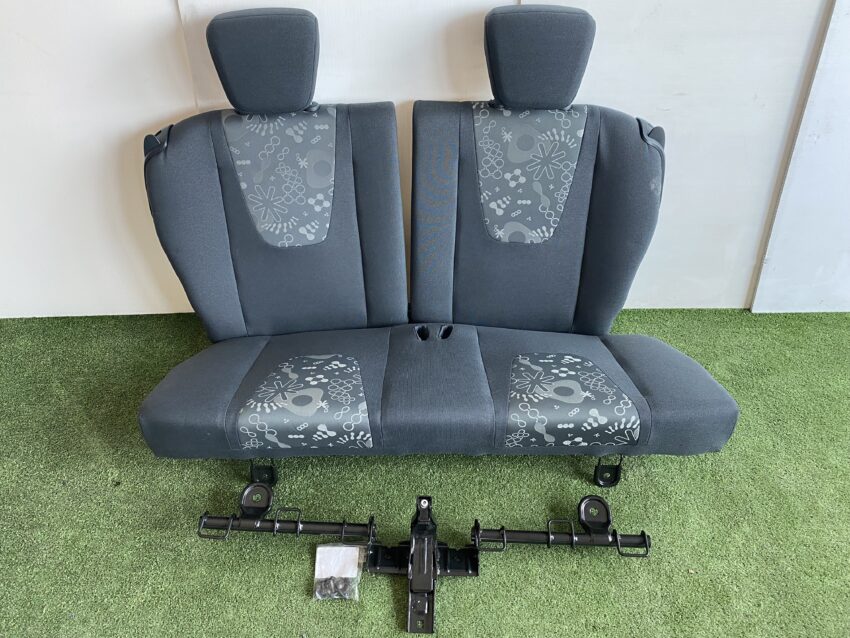 SEDILI/INTERNO FORD KA 2009 ottime condizioni - immagine 9