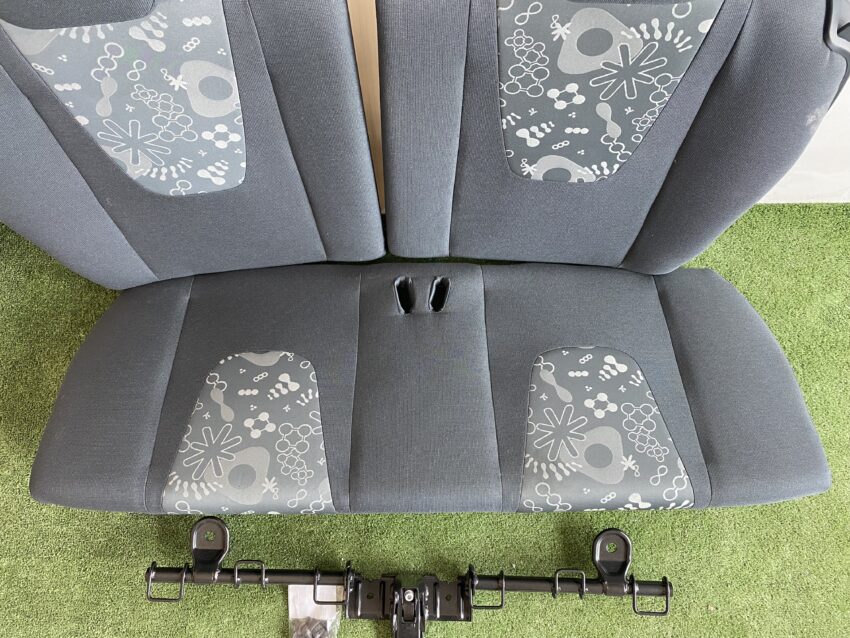 SEDILI/INTERNO FORD KA 2009 ottime condizioni - immagine 10