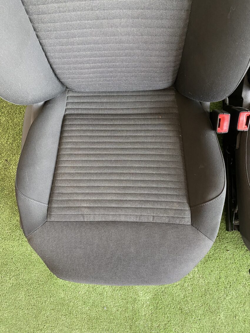 SEDILI/INTERNO VW POLO (6R) 2012 ottime condizioni - immagine 5