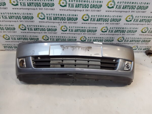 PARAURTI ANTERIORE OPEL MERIVA anno 2005