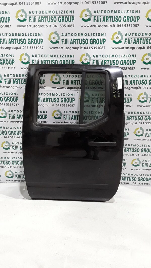 PORTA POSTERIORE SINISTRA NISSAN NAVARA 2.5 DCI 82101EB30J