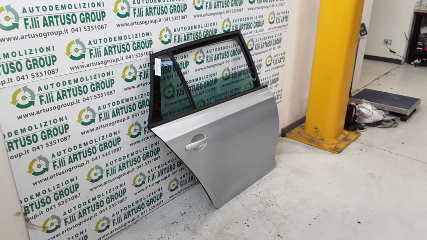PORTA POSTERIORE SINISTRA SKODA RAPID SPACEBACK SW 2017 5JJ833051A - immagine 3