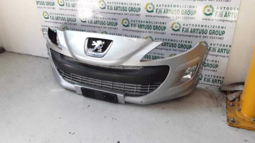 PARAURTI ANTERIORE PEUGEOT 308 anno 2009 - immagine 3