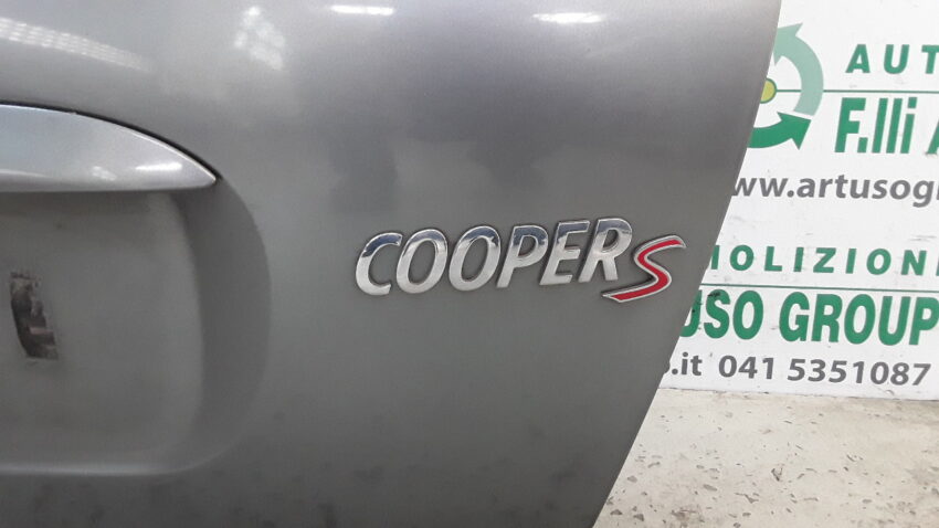 PORTELLONE POSTERIORE MINI COOPER S CON SPOILER 2003 R50/R53 - immagine 3
