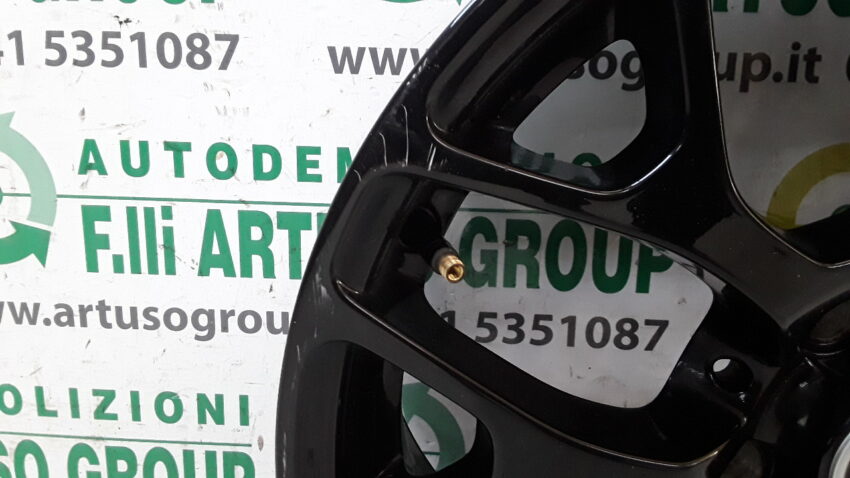 CERCHIO IN LEGA POSTERIORE NERO SMART FORFOUR (W453) 6.5JX16 CH-40 A453401500 - immagine 4