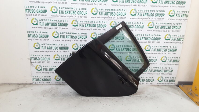 PORTA POSTERIORE SINISTRA PEUGEOT 208 2017  NERO