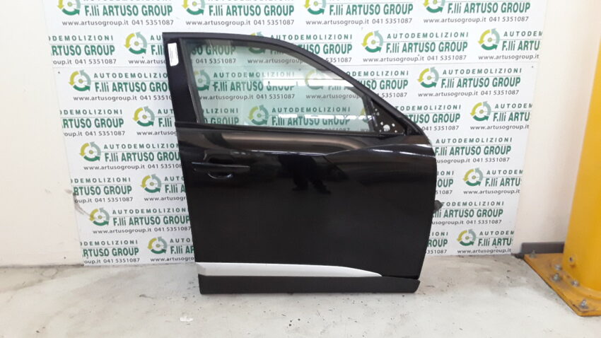 PORTA ANTERIORE DESTRA PEUGEOT 2008 2022 NERO