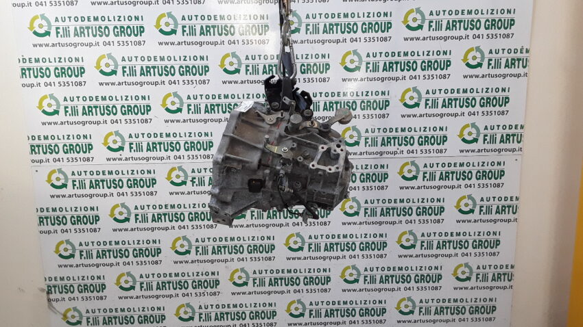 CAMBIO TOYOTA YARIS 1.3 1NRFE 2009 - immagine 2