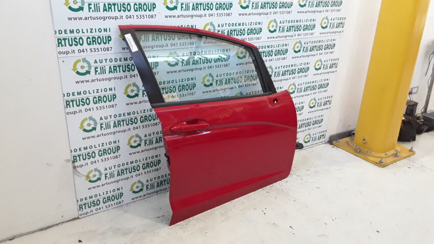 PORTA ANTERIORE DESTRA HONDA JAZZ 2018 ROSSO - immagine 3