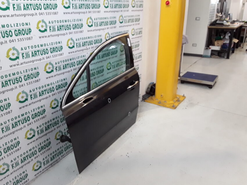 PORTA ANTERIORE SINISTRA PEUGEOT 508 NERO - immagine 3