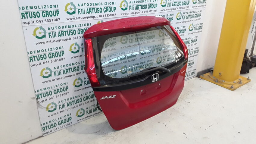 PORTELLONE POSTERIORE HONDA JAZZ 2018 ROSSO - immagine 3