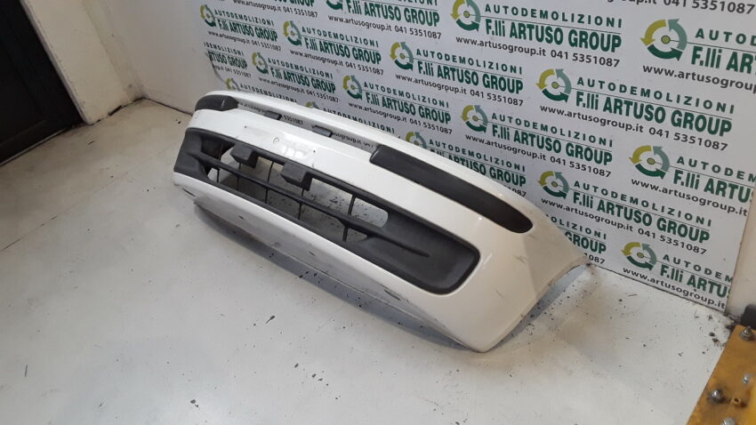 PARAURTI ANTERIORE FIAT PUNTO 1.9 JTD ELX 2002 - immagine 4