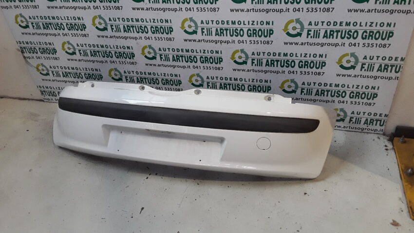 PARAURTI POSTERIORE FIAT PUNTO 1.9 JTD ELX 2002 BIANCO - immagine 4