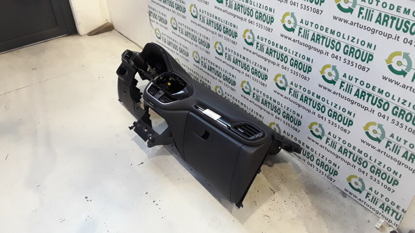 KIT AIRBAG CON CRUSCOTTO FORD FIESTA 7°SERIE 04/2017> SENZA CINTURE - immagine 4