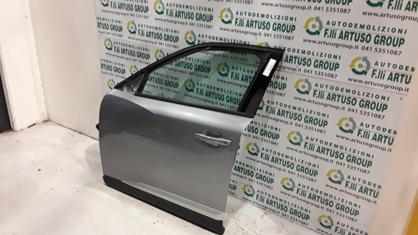 PORTA ANTERIORE SINISTRA PEUGEOT 2008 GRIGIO KCA - immagine 5