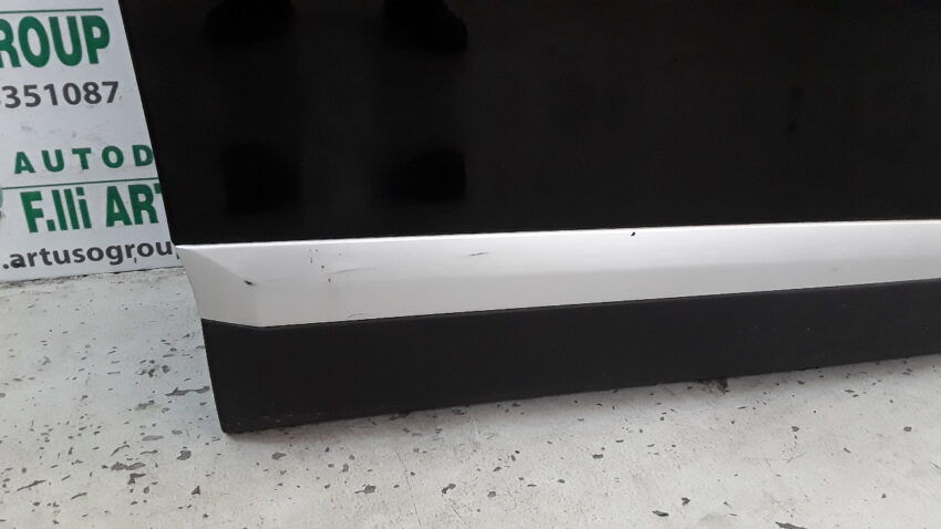 PORTA ANTERIORE DESTRA PEUGEOT 2008 2022 NERO - immagine 6