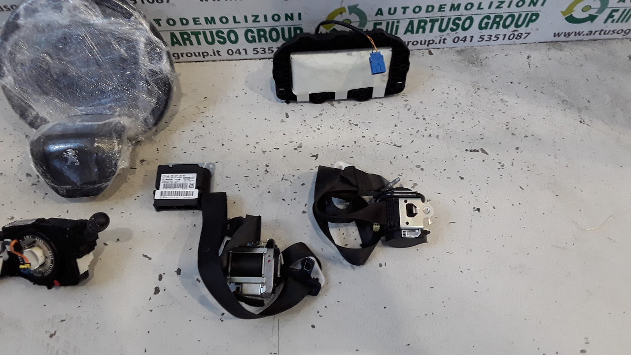 KIT AIRBAG CON CRUSCOTTO PEUGEOT 2008 2015 - immagine 7