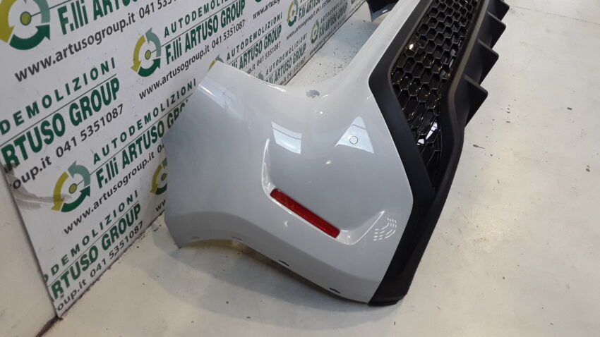 PARAURTI POSTERIORE TOYOTA YARIS CROSS 2023 CON SENSORI DI PARCHEGGIO - immagine 8