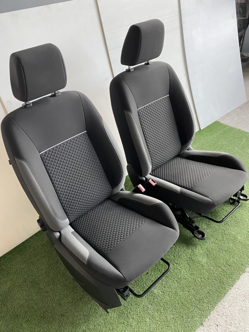 SEDILI/INTERNO FORD FIESTA 2016 - immagine 10
